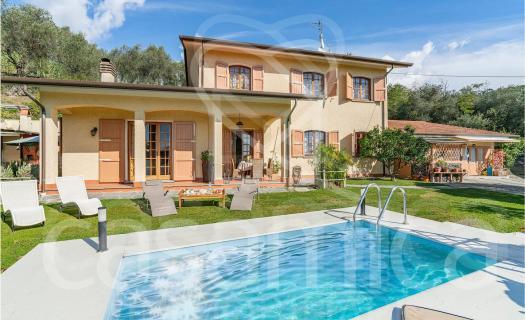 0108, Casa di campagna con vista panoramica