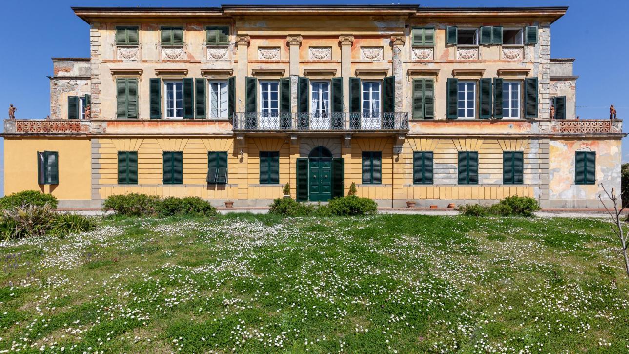 Importante Villa dell'Ottocento  - Lucca