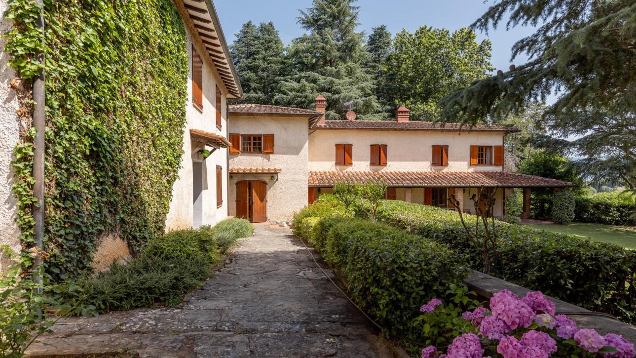 Villa in zona prestigiosa - Lucca