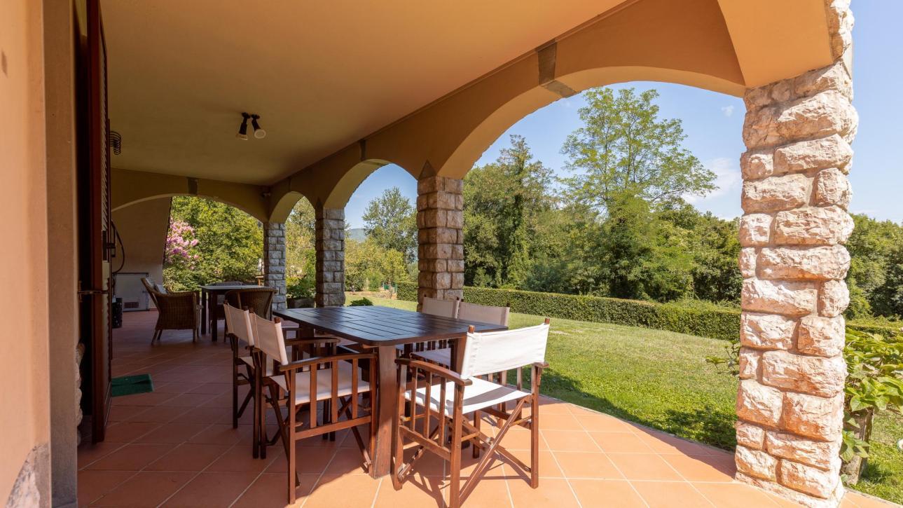 Villa di charme nella campagna lucchese - Lucca