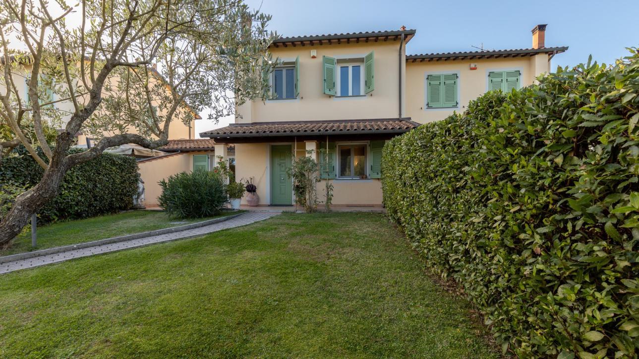 La villetta con giardino  tra campagna e comodità ai servizi 