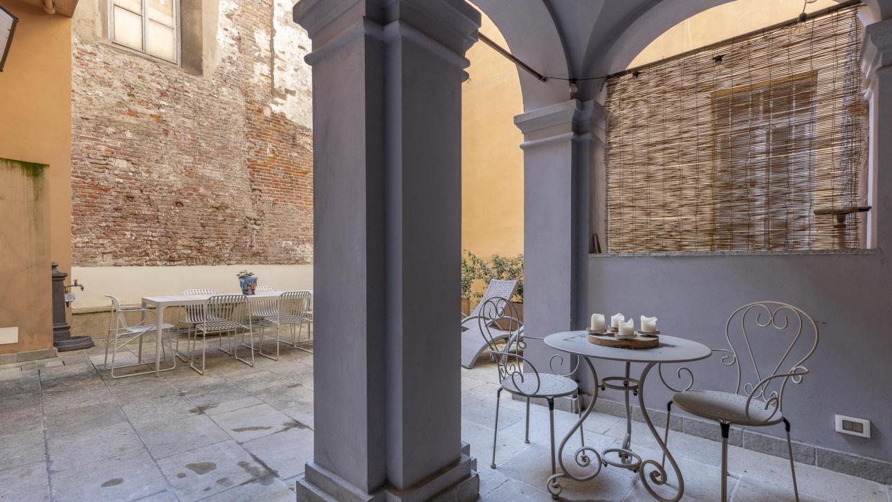 La casa con il cortile